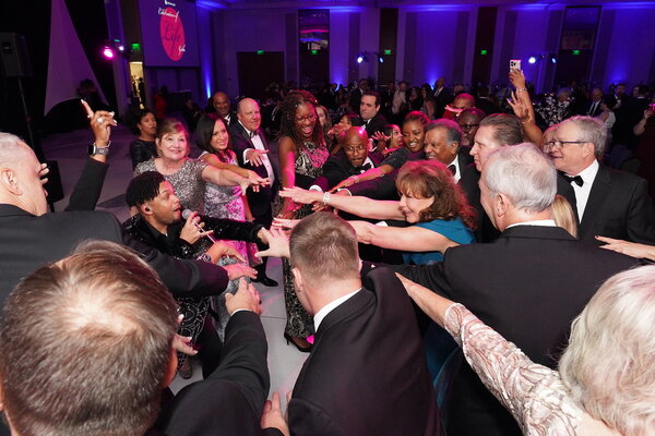 Life Gala Slider Image 10